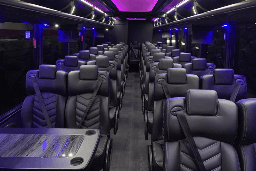 Charter Bus Rentals in Chicago