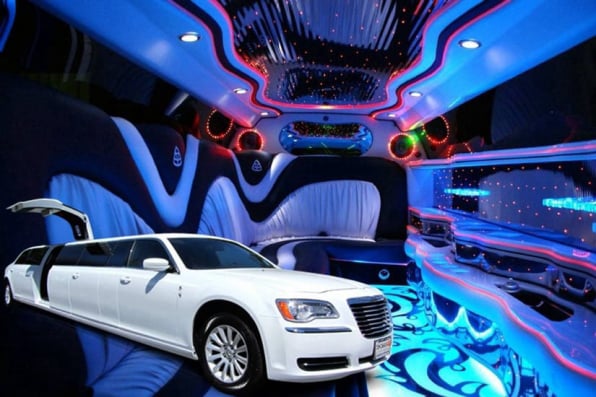 Social Events Stretch Limousine